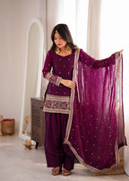 Fendy Silk Embroidered Kurta Set 3
