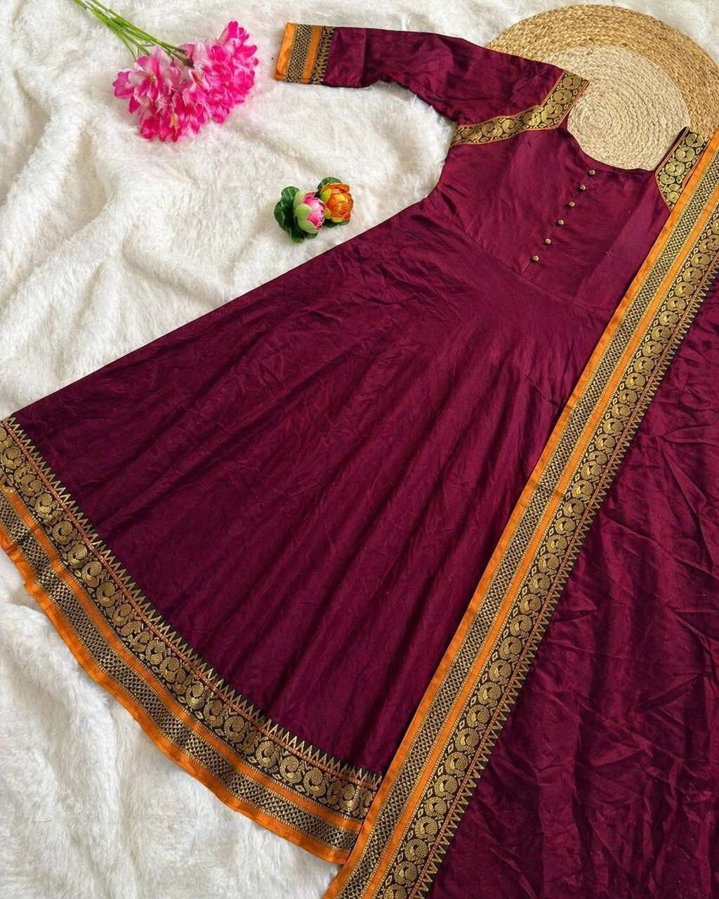 🍁🌸Traditional Temple Border Meera Anarkali Gown With Dupatta🌸🍁 2