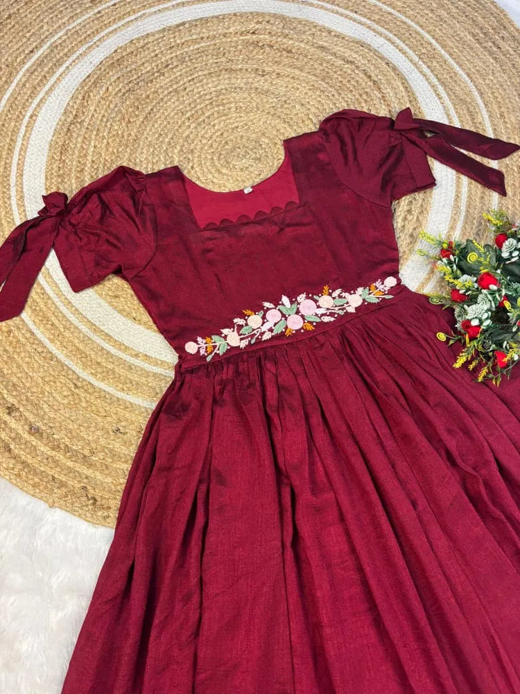 😍😍Premium Vichithra Silk Yamini Maxi Gown😍😍 2