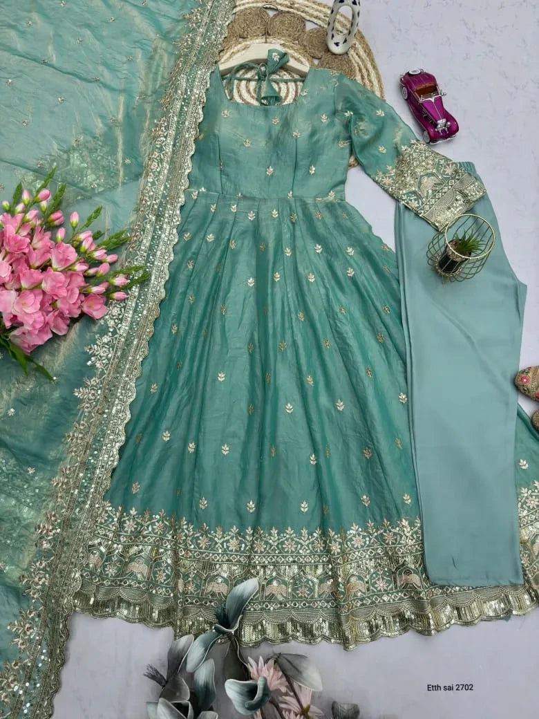 ❤️Designer Fendy Silk Embroidery Party Wear Gown Set💕 5