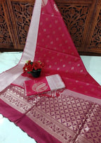 Soft Silk Saree with Blouse 10