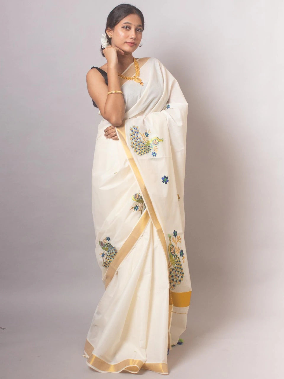 Cotton Embroidered Saree with Blouse 5
