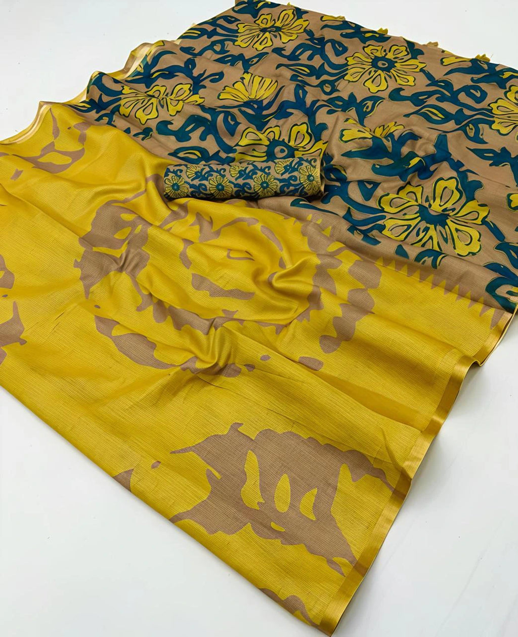Bandhani Printed Saree 4
