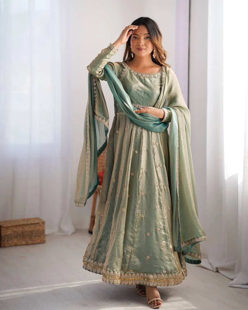 Fandy Silk Gown With Dupatta 8
