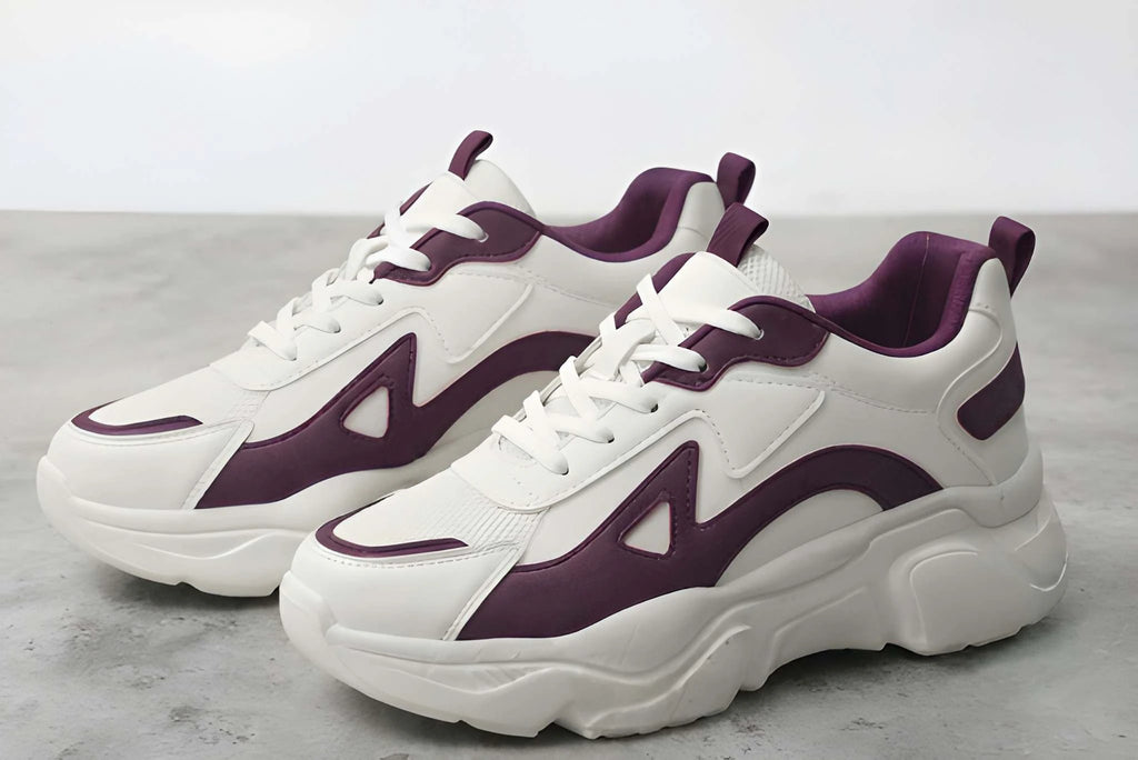 WUGO Women Casual Sneakers & Sports Shoes 8
