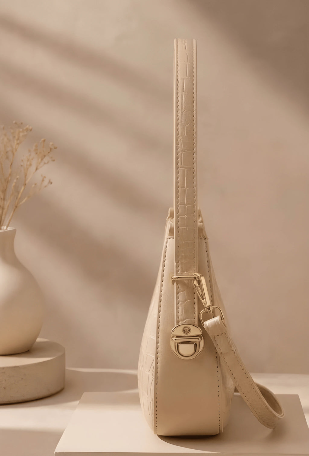 Trendy Women Shoulder Bag, Fashionable Hobo Purse for Ladies, Everyday Handbag for Office 3