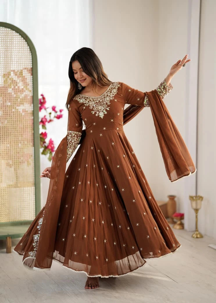 ❤️❤️Premium Sequence Designer Anarkali Three Piece Set😍😍 5