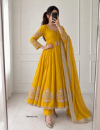 Mul Chanderi Anarkali Gown Set 2