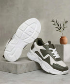 WUGO Women Casual Sneakers & Sports Shoes 2