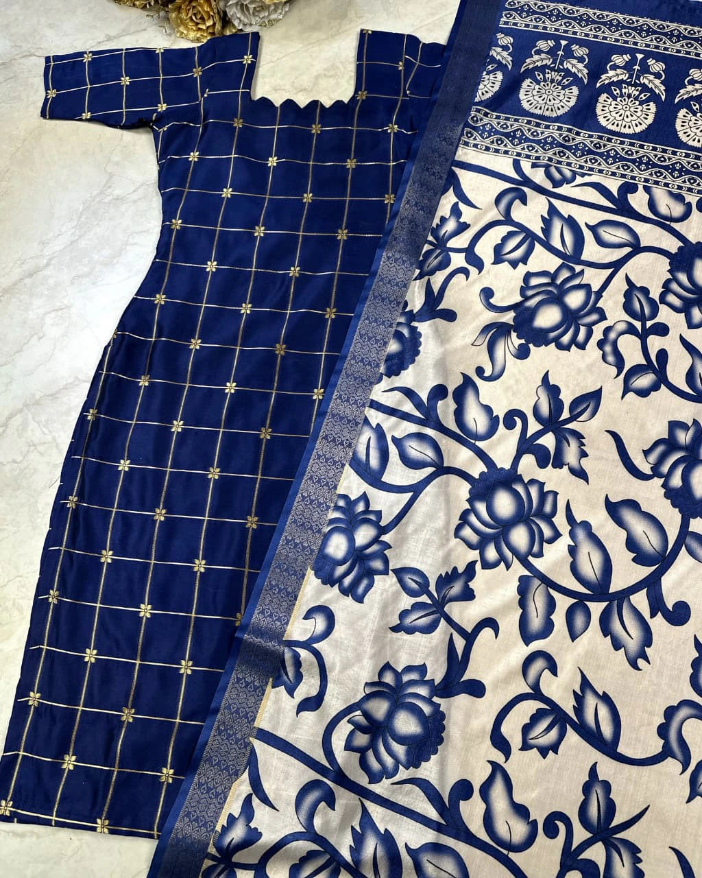 Kurti with Kalamkari Dupatta 8
