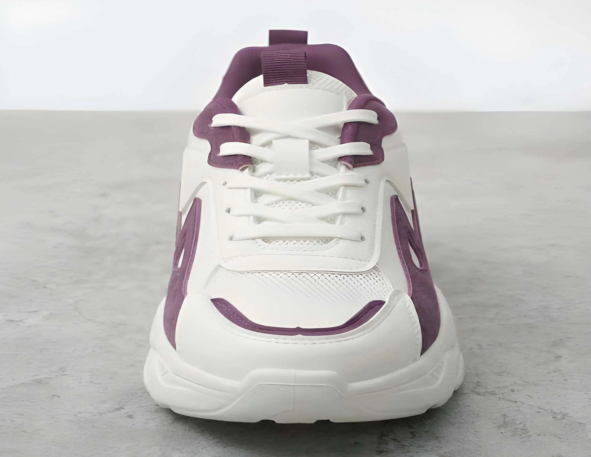 WUGO Women Casual Sneakers & Sports Shoes 7