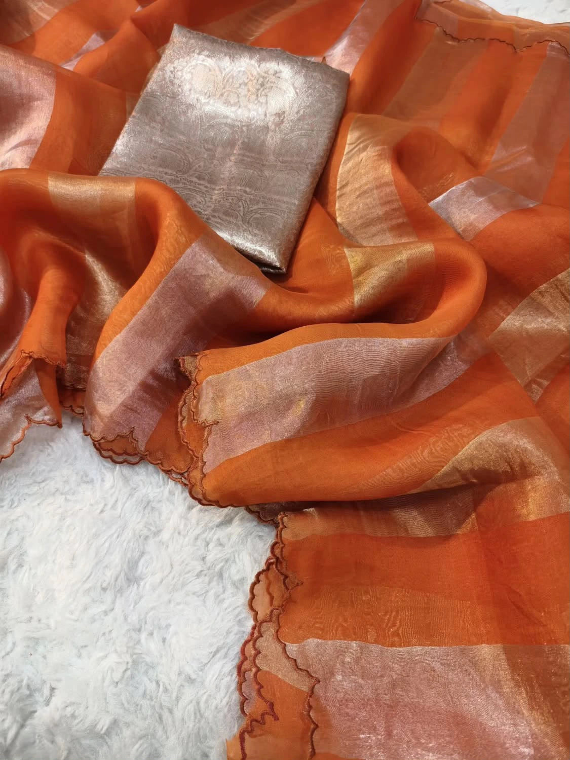 Georgette Tissue Silk Saree 4