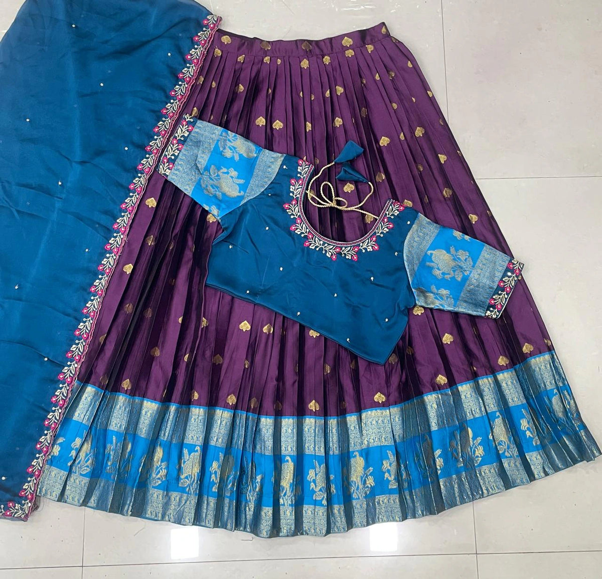 Kanjiveram Silk Lehenga Set 5