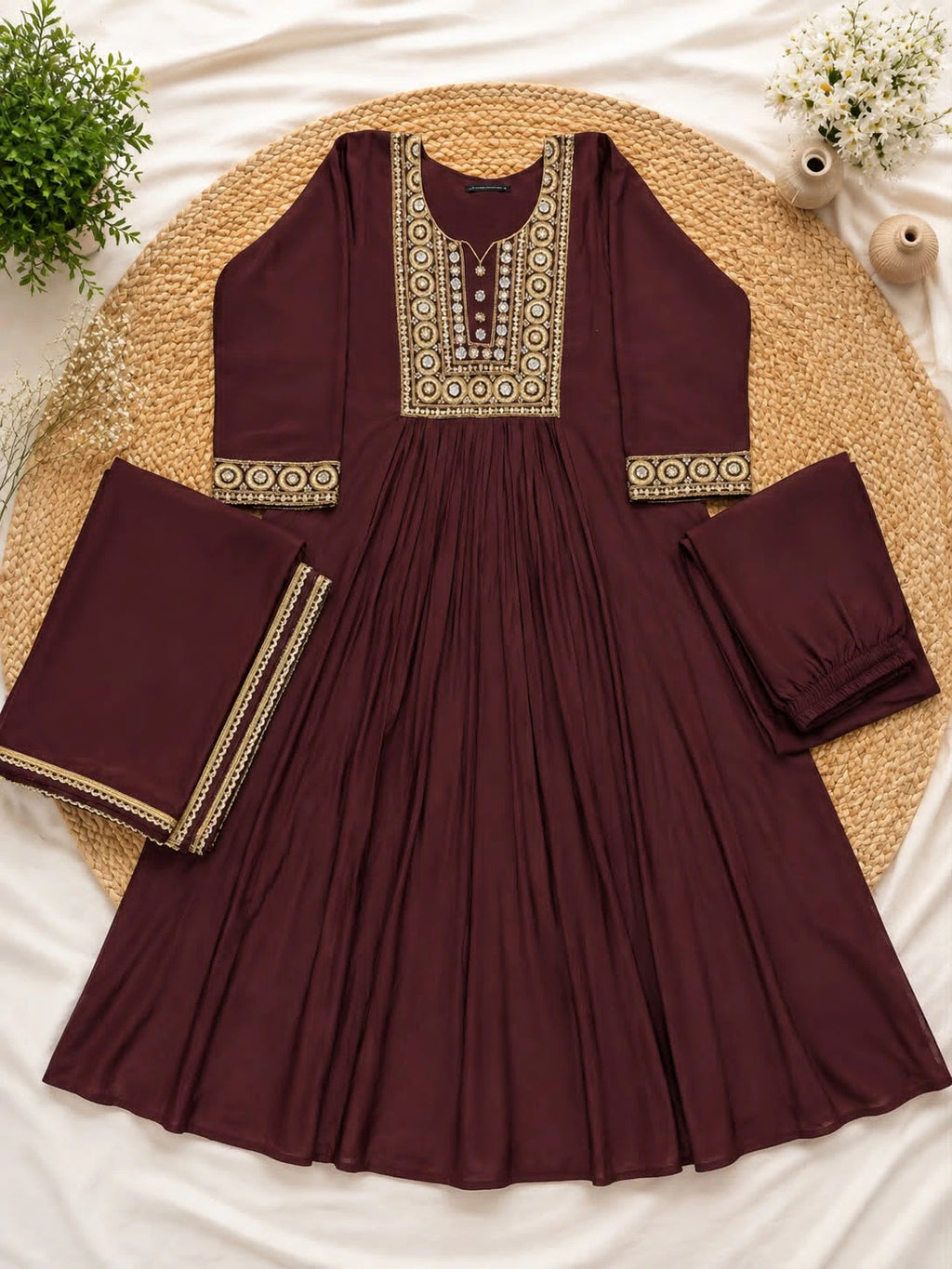 Mehrab Designer Anarkali Suit Set with Gold Embroidery 3
