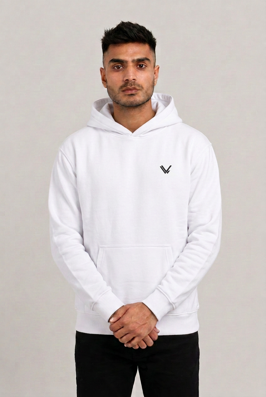 White hoodie पर छोटा black embroidered symbol